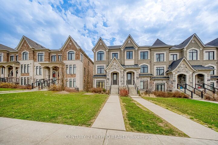 Property Photo: 531 Carrville Road ON L4C 1C2