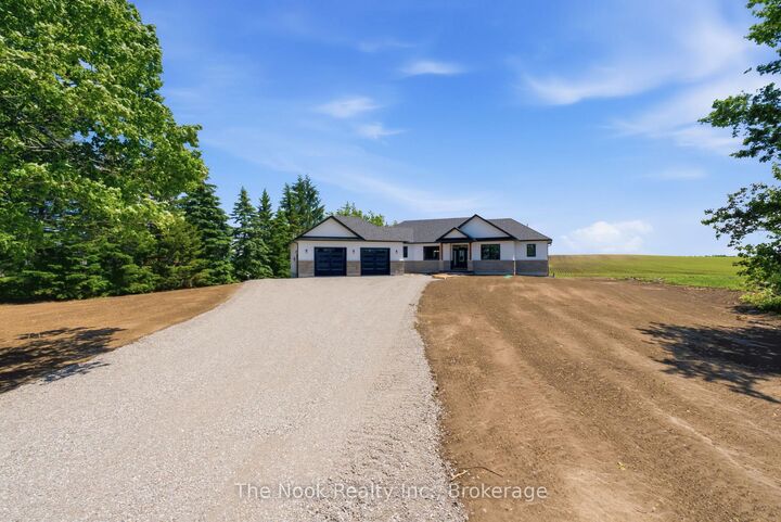 Property Photo:  48 Cresswell Road  ON K0M 2J0 