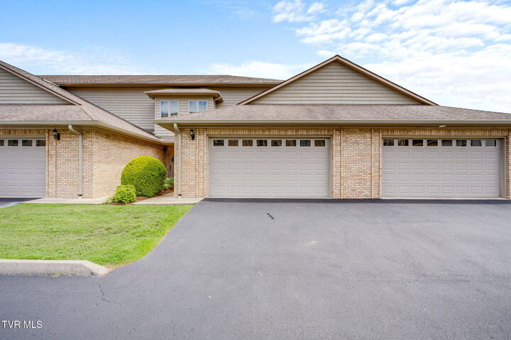 Property Photo: 575 Boring Chapel Road Apt 21 TN 37615