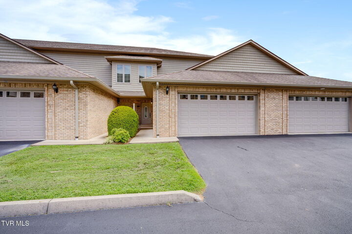 Property Photo:  575 Boring Chapel Road Apt 21  TN 37615 