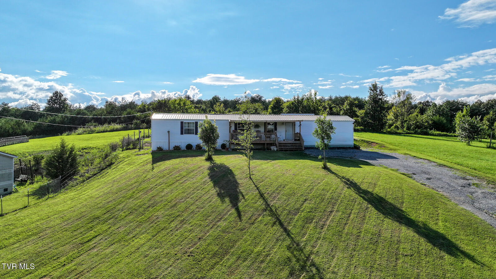 Property Photo:  1565 Delta Valley Road  TN 37745 