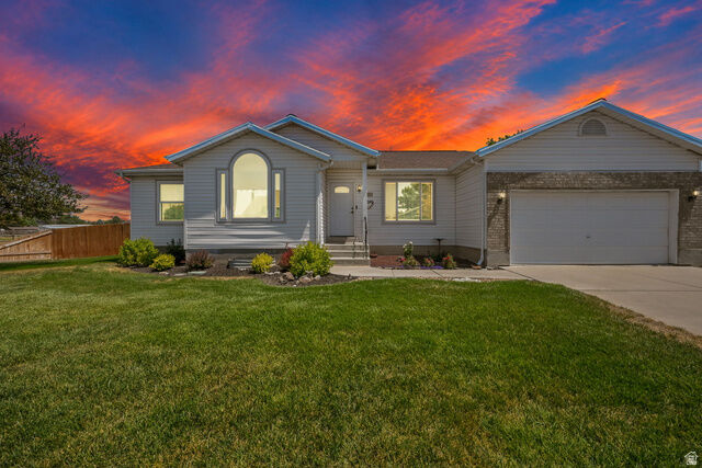 Property Photo:  830 S 1560 E  UT 84660 