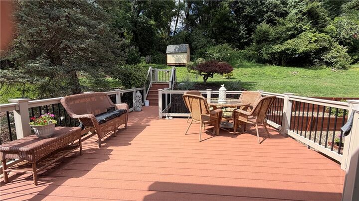 Property Photo:  241 Valley Park Drive  PA 15216 
