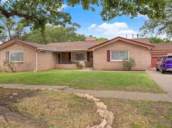 Property Photo:  2216 S Tyler Street  TX 79109-2635 