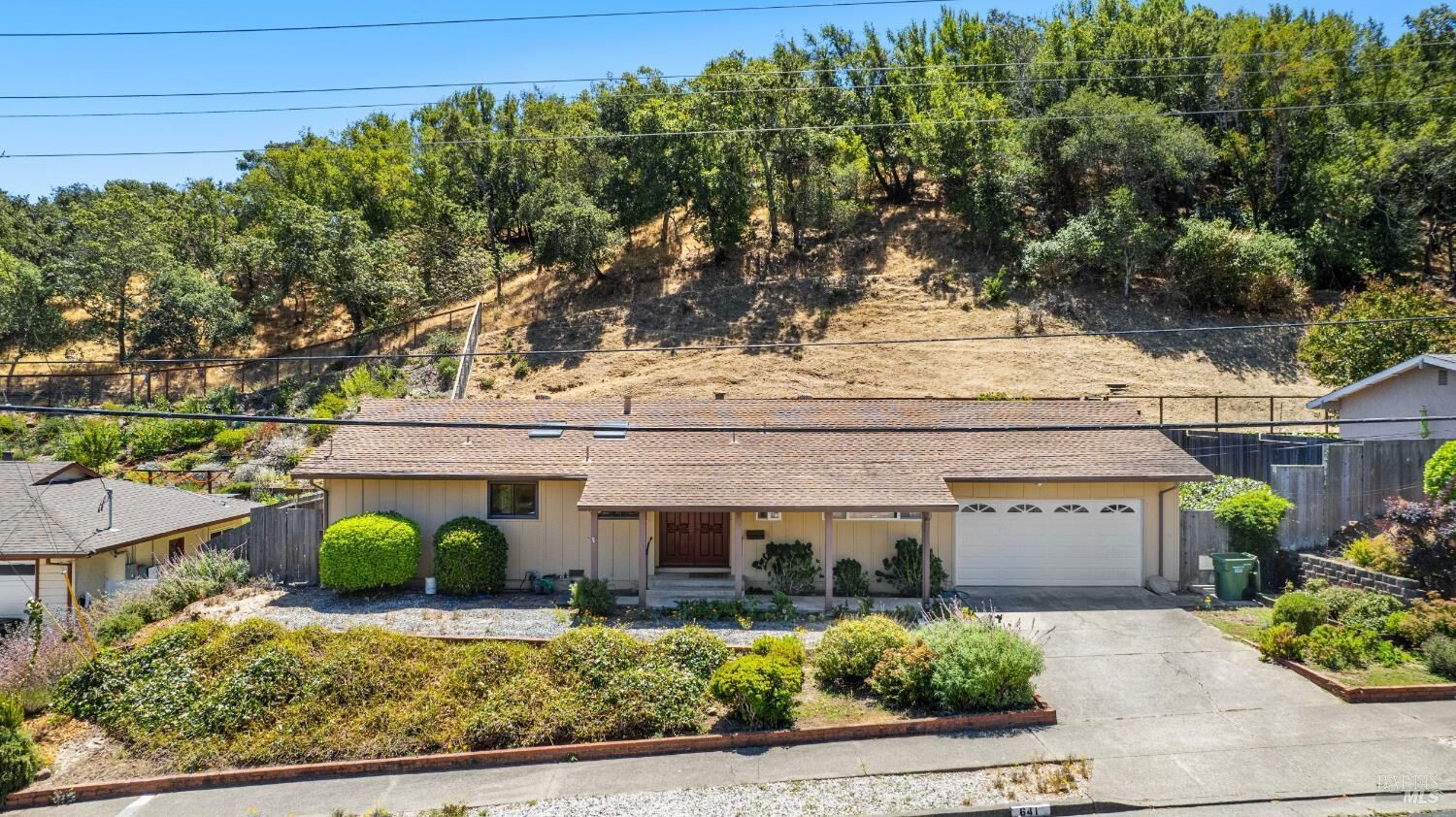 Property Photo:  641 Midway Boulevard  CA 94947 
