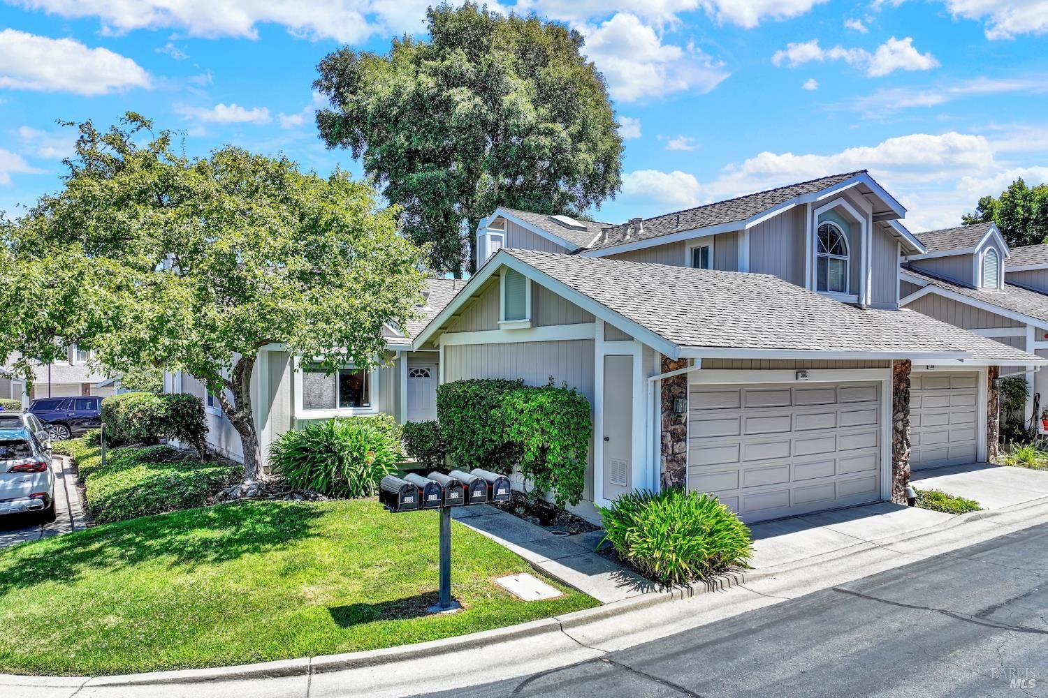 Property Photo:  308 N Wildwood  CA 94547 