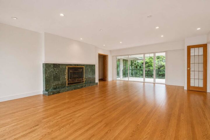 Property Photo:  606 St Andrews Road  BC V7S 1V4 