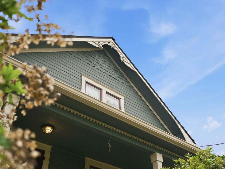 Property Photo:  624 Colborne Street  BC V3L 2C9 
