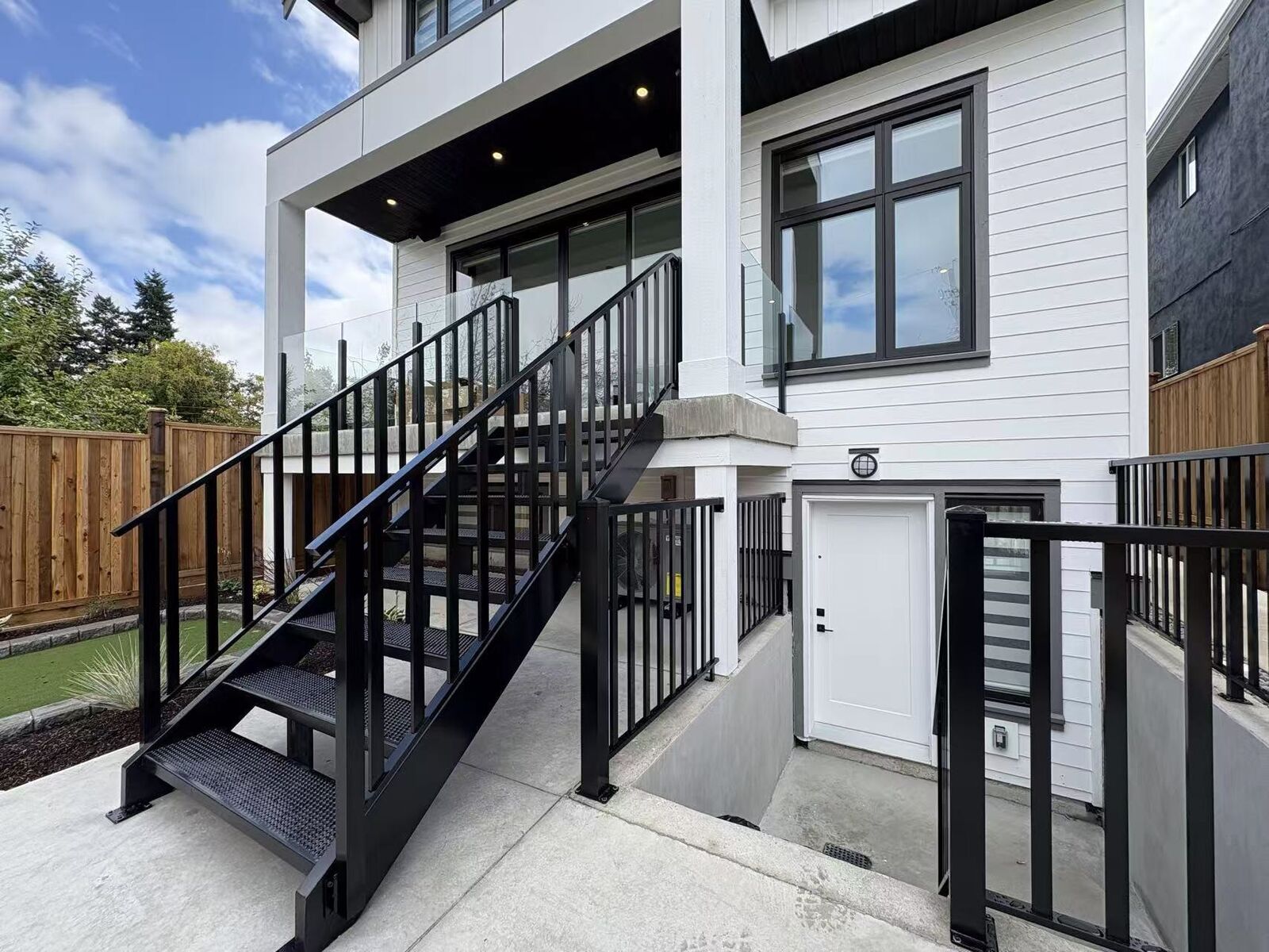 Property Photo:  945 E 28th Ave  BC V5V 2P3 