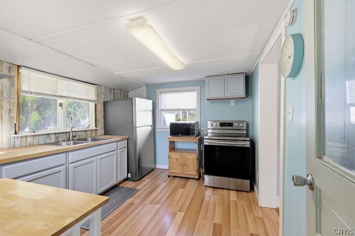 Property Photo:  602 S 4th Street  NY 13069 