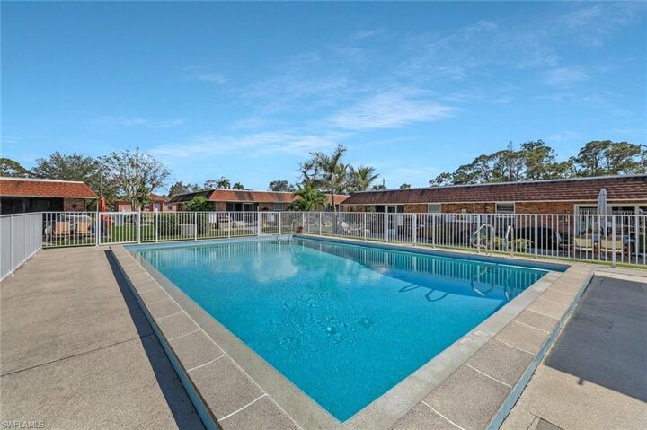 Property Photo:  2710 Arbutus St B1  FL 34112 