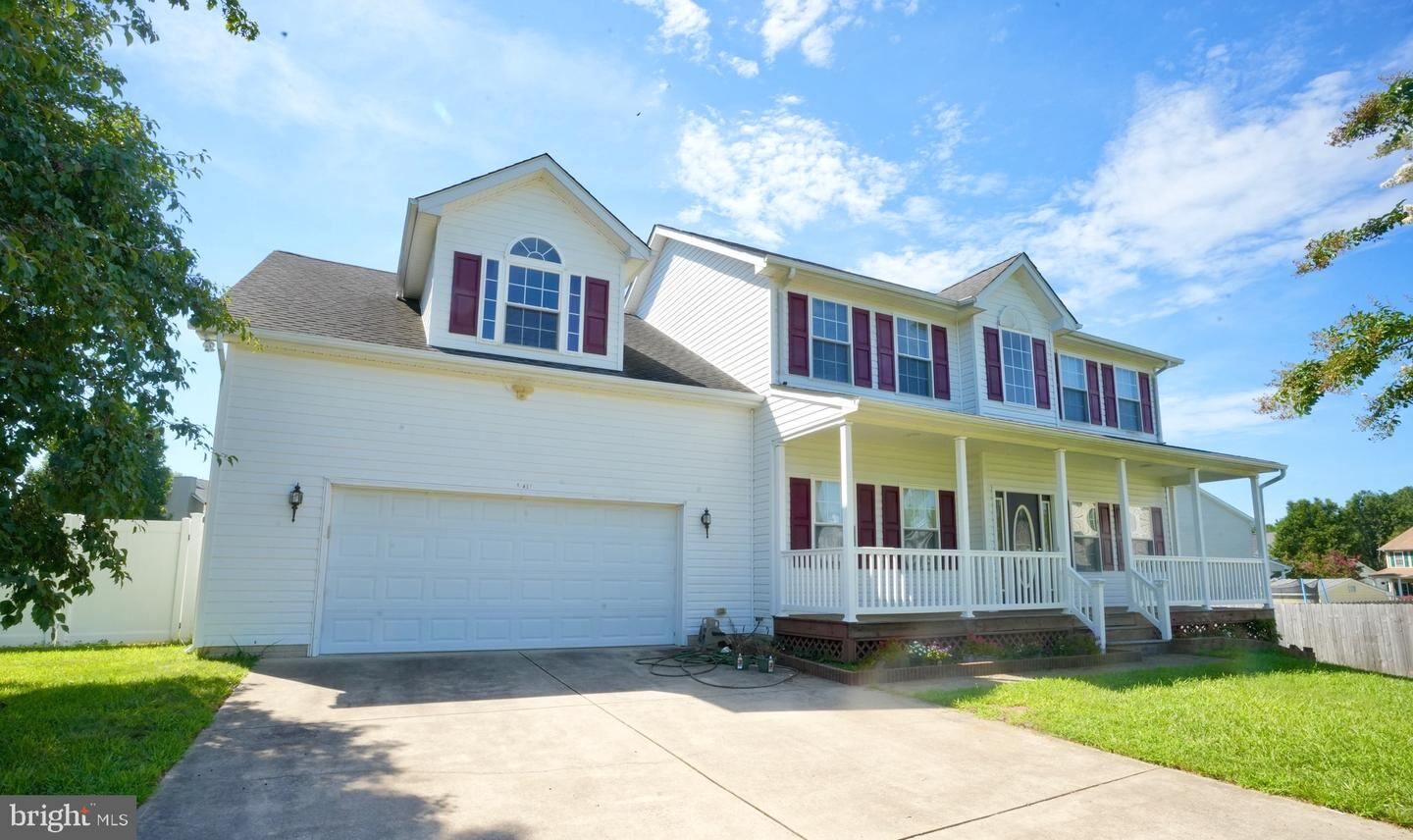 Property Photo: 45437 Blue Sage Place MD 20634