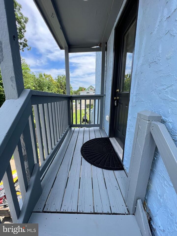 Property Photo:  39 Buttonwood Street B  NJ 08060 