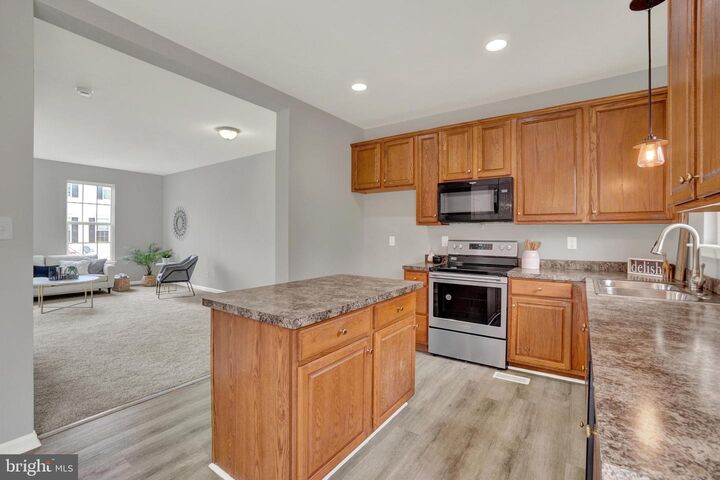 Property Photo: 4129 Strawbridge Court PA 17315
