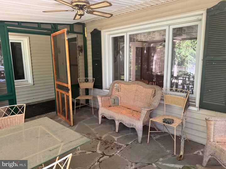 Property Photo:  140 Kona Lane  PA 18355 