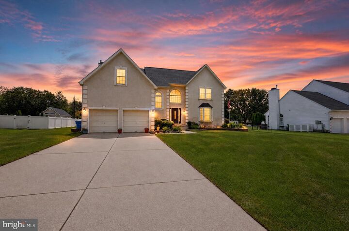 Property Photo:  14 Steeplechase Drive  NJ 08012 