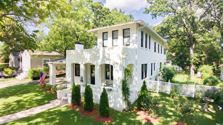 Property Photo:  3212 N Magnolia Street  AR 72116 