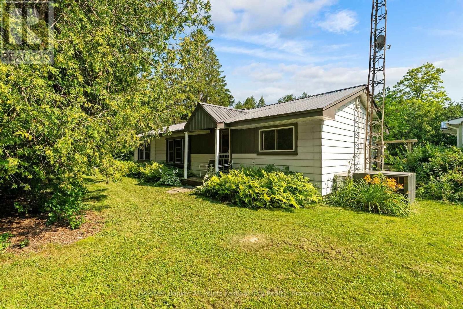 Property Photo: 31 Salkeld Street ON N7A 3X8