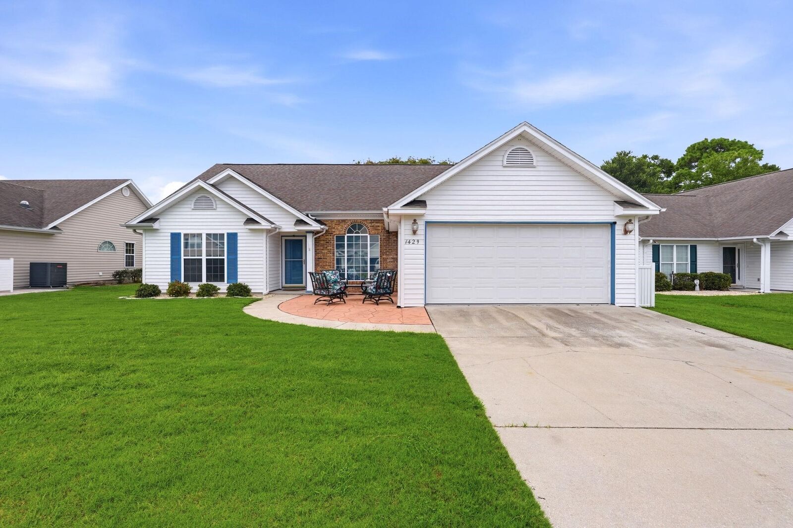 Property Photo: 1429 Ashton Glenn Dr SC 29575