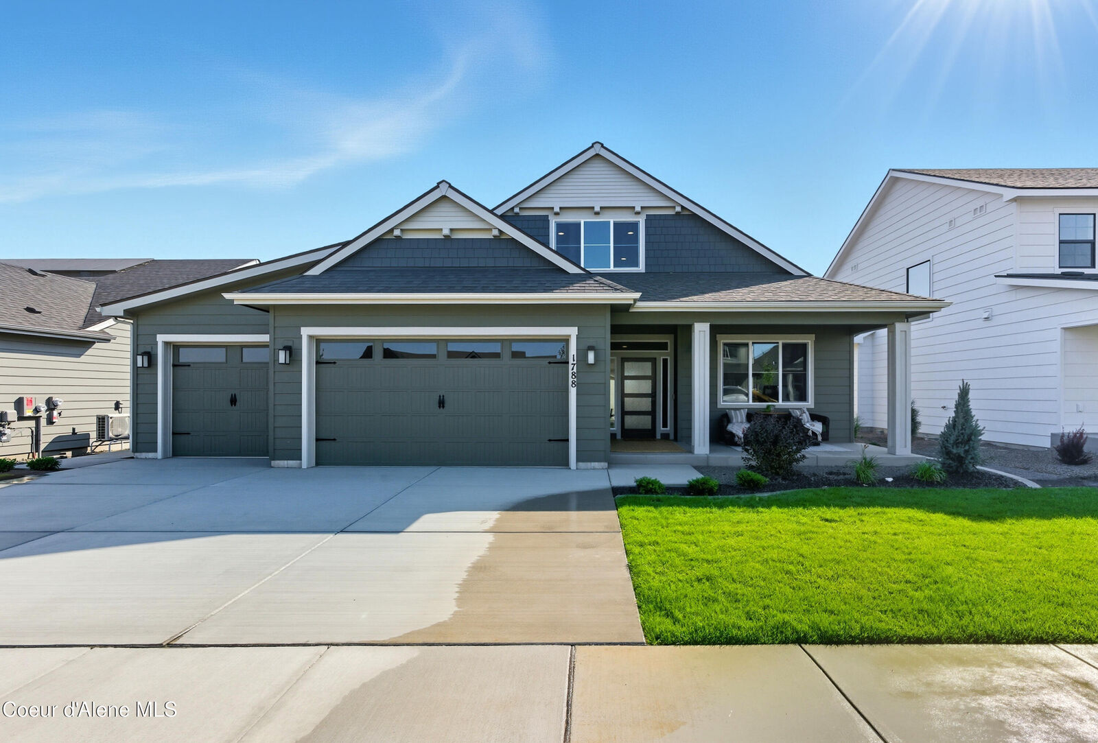 Property Photo: 1248 E Walton Ave ID 83854