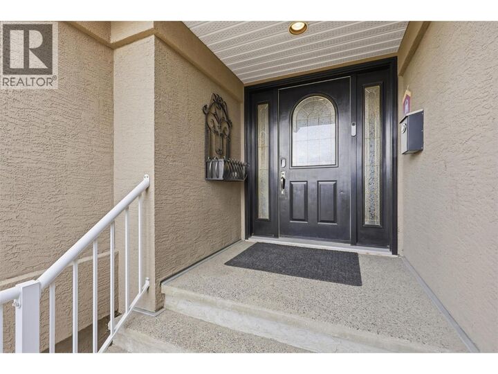 Property Photo: 2076 Muirfield Road BC V1S 1S6