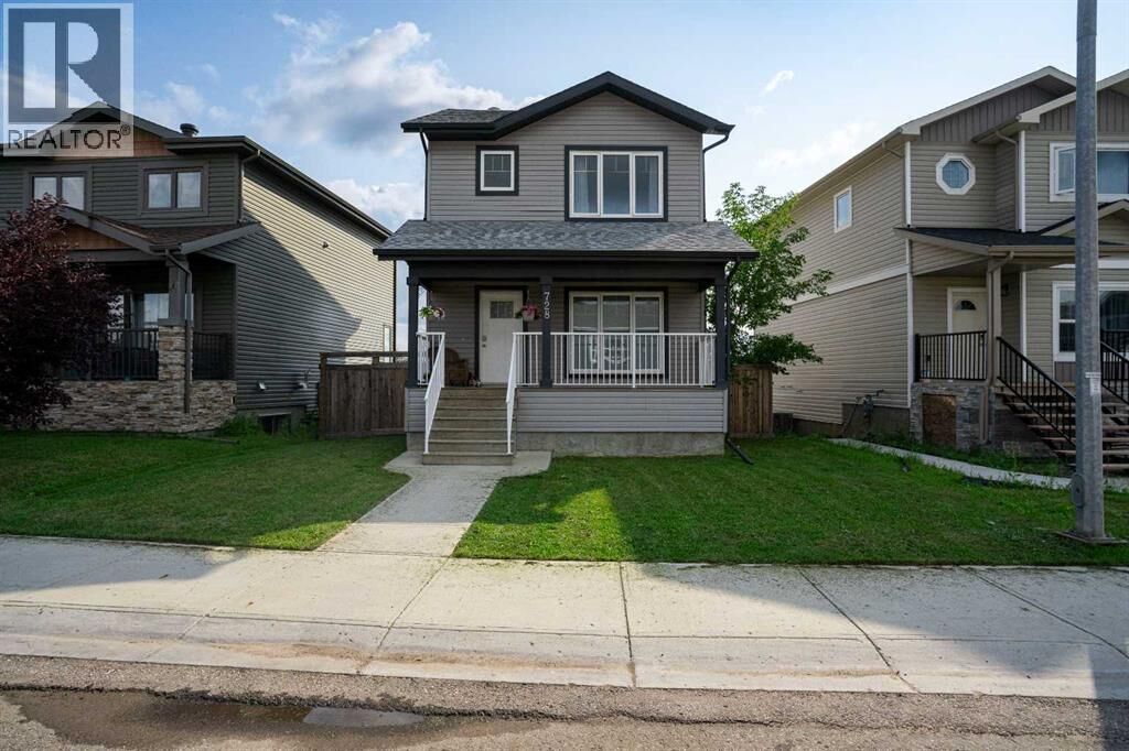 Property Photo:  728 Athabasca Avenue  AB T9J 1H7 