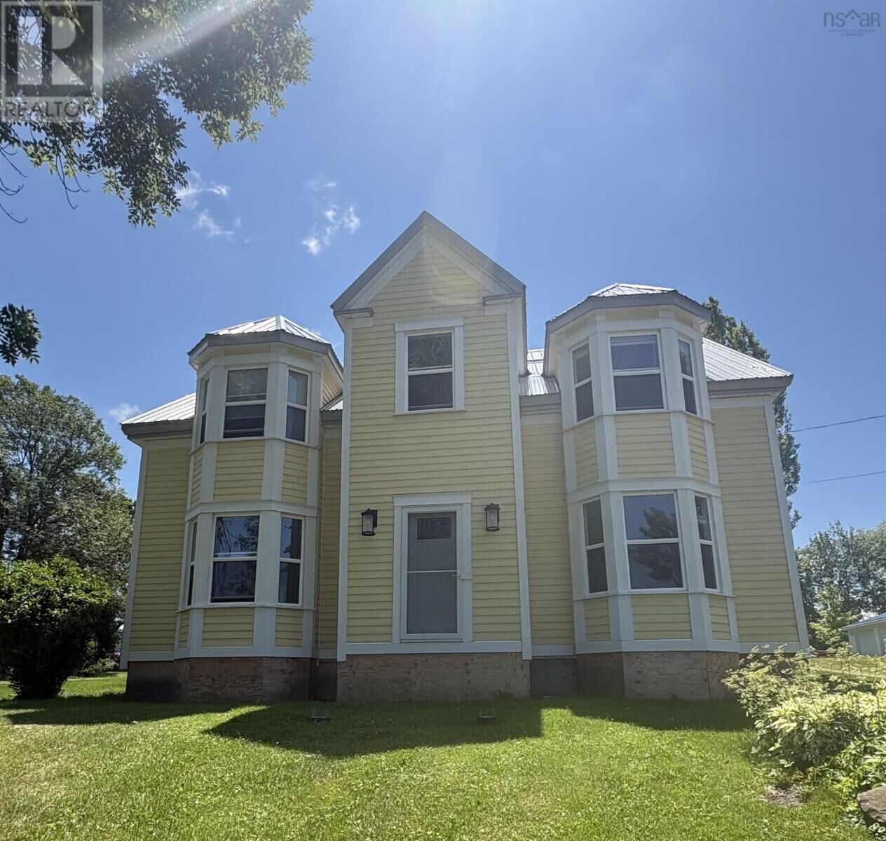 Property Photo:  60 Church Street  NS B0K 1Y0 