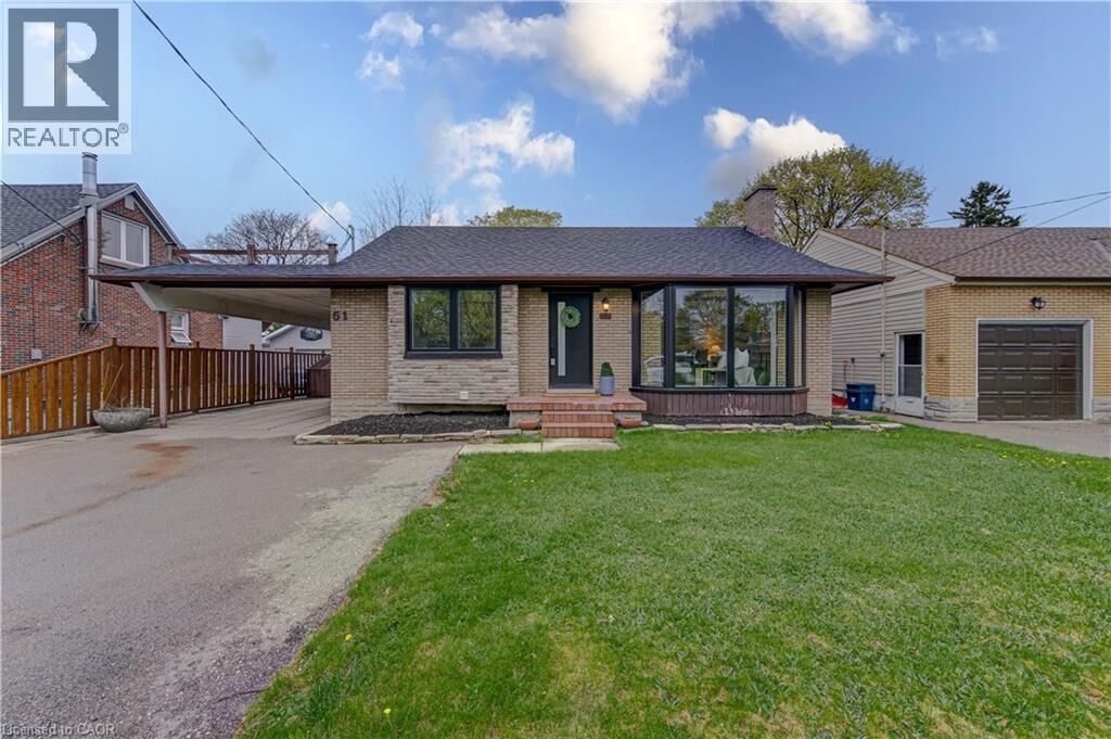 Property Photo: 51 Rosemount Drive ON N2B 1P9