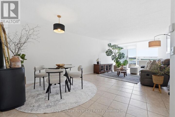 107 Bagot Street 610 — photo 1