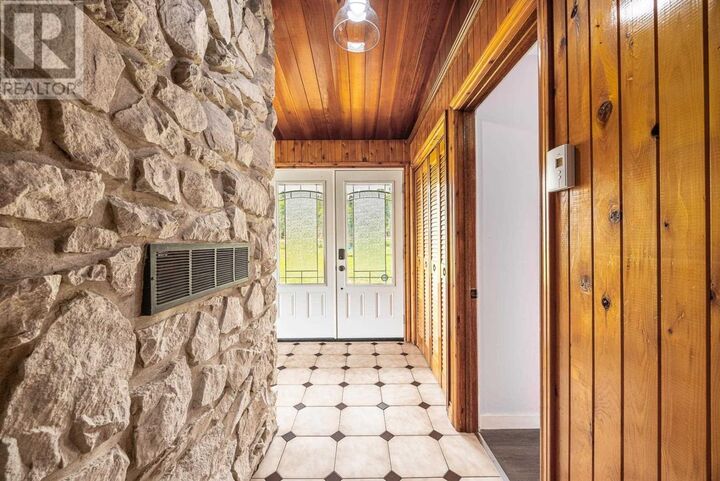 Property Photo: 264 Macintyre Rd ON P6A 0E4