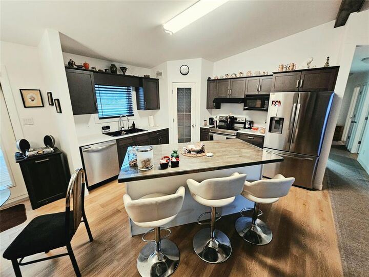 Property Photo: 79 Tom Prince Drive MB R0C 2L0
