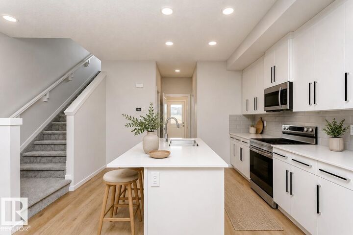 Property Photo: 23 Parker Lane AB T7X 3M1