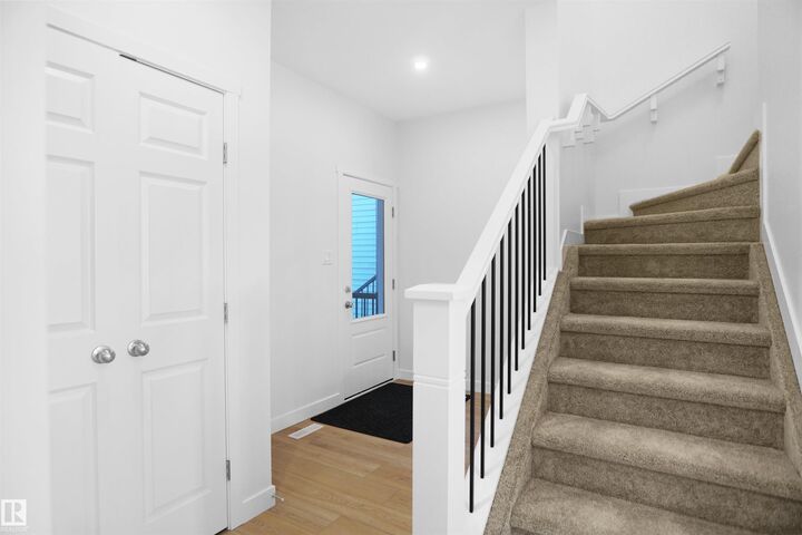 Property Photo: 928 17 Avenue NW AB T6T 2X2