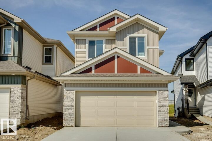 Property Photo:  33 Axelwood Crescent  AB T7X 0Y3 