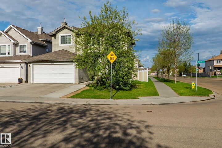 Property Photo: 3403 23 NW AB T6T 0B2