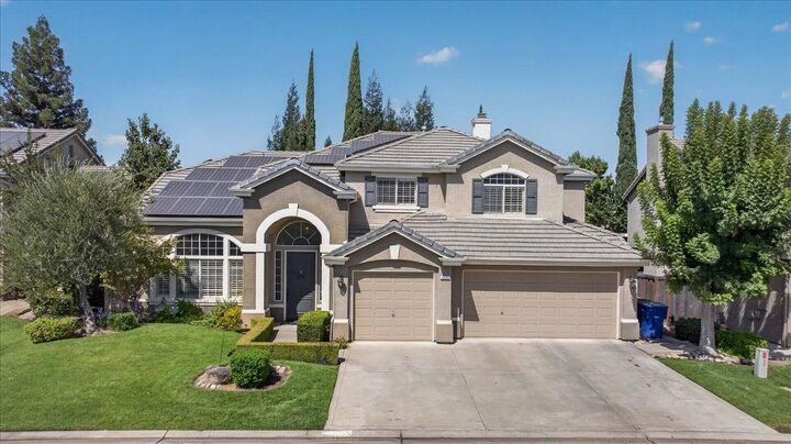 Property Photo:  10283 N Sterling Lane  CA 93730 