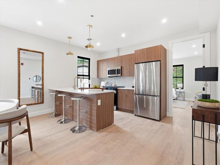 Property Photo:  29 Weldon St 2  NJ 07306 