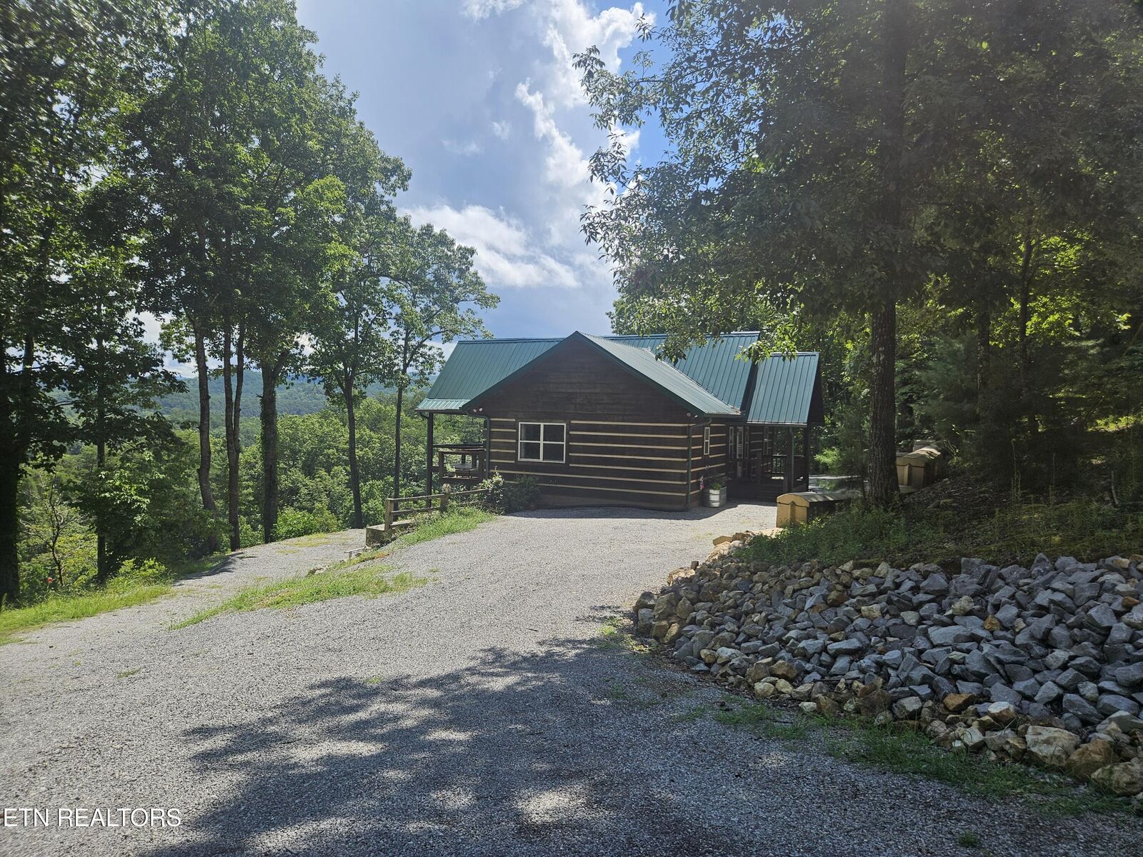 Property Photo: 100 Warriors Passage Drive TN 37385
