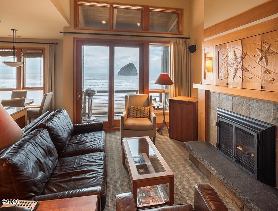 Property Photo: 33000 Cape Kiwanda Drive 9 Wk 34 OR 97135
