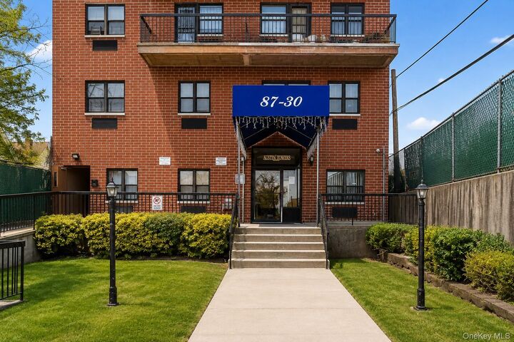 Property Photo:  87-30 62nd Avenue 4G  NY 11374 