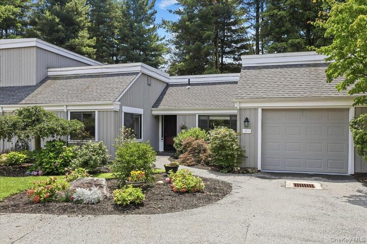 Property Photo:  159 Heritage Hills B  NY 10589 