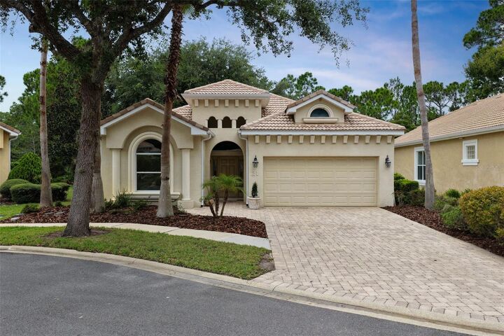 Property Photo:  21 Village View Drive  FL 32137 
