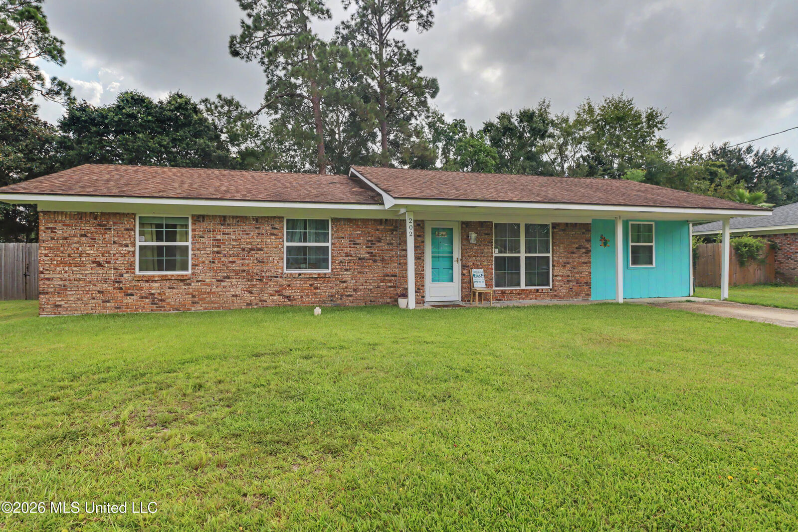 Property Photo:  202 Sedgewick Street  MS 39560 