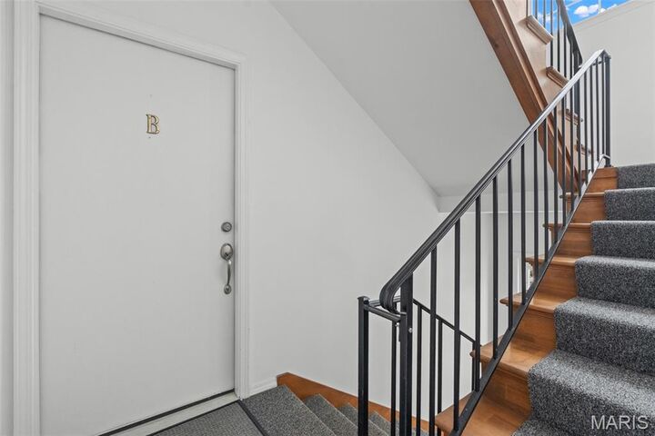 Property Photo:  1323 Holgate Holgate Drive B  MO 63021 