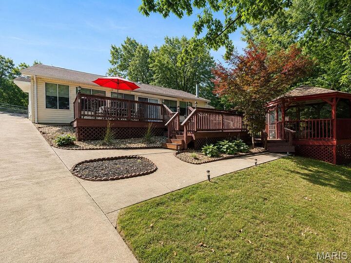 Property Photo: 6221 Snowbird Drive MO 63036