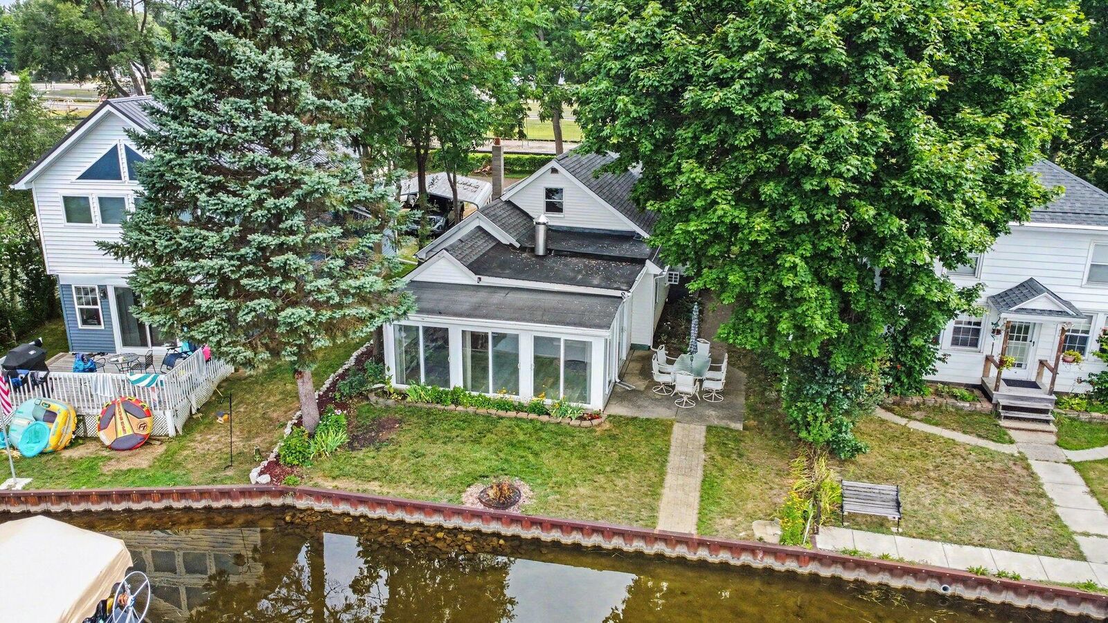 Property Photo: 231 N Lakeside Drive MI 49254
