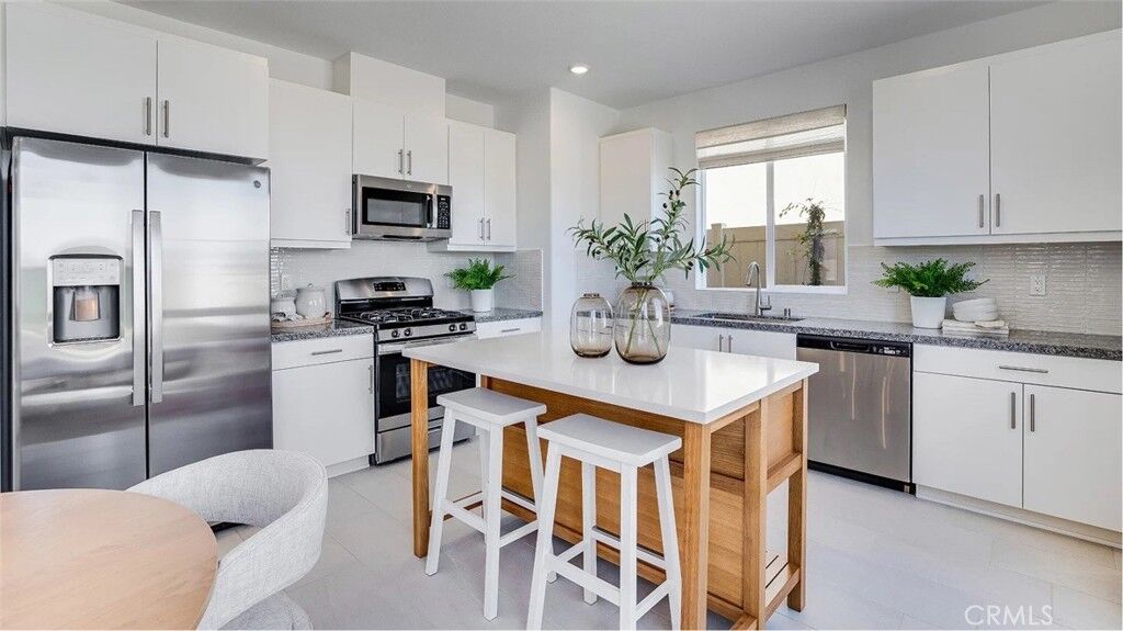 Property Photo:  17956 Hawes Court  CA 92345 