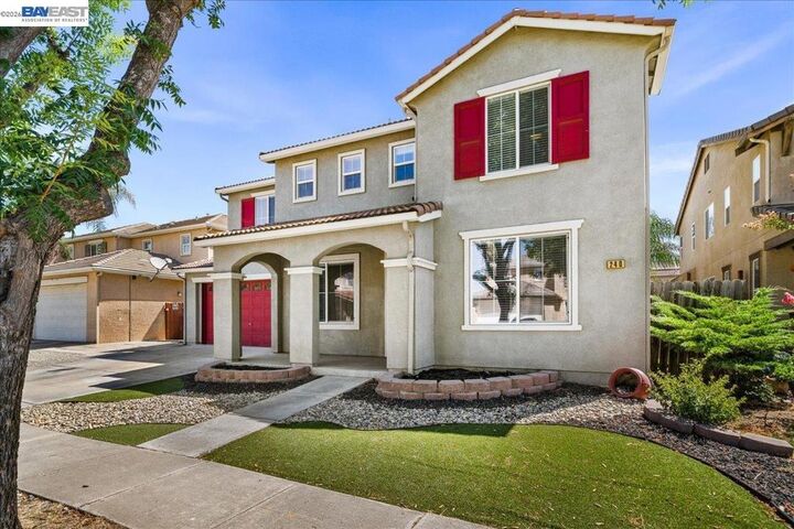 Property Photo:  240 Angora St  CA 95363 