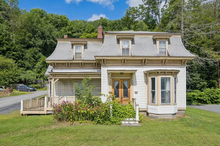 Property Photo:  20 Livery Stable Road  VT 05032 