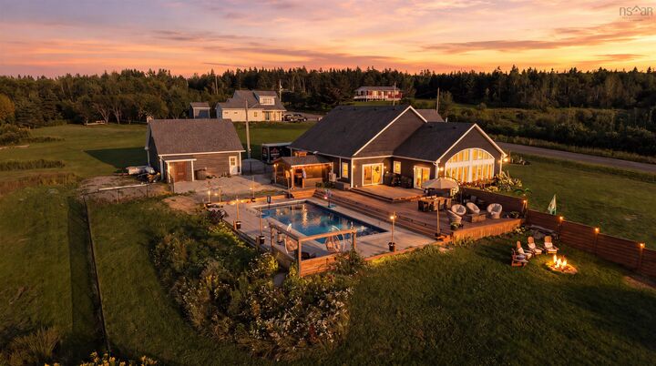 Property Photo: 127 Lake Road NS B1N 3J7